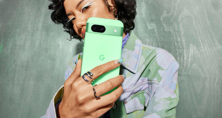 Google Pixel 8A 8/128Gb Aloe, светло-зеленый